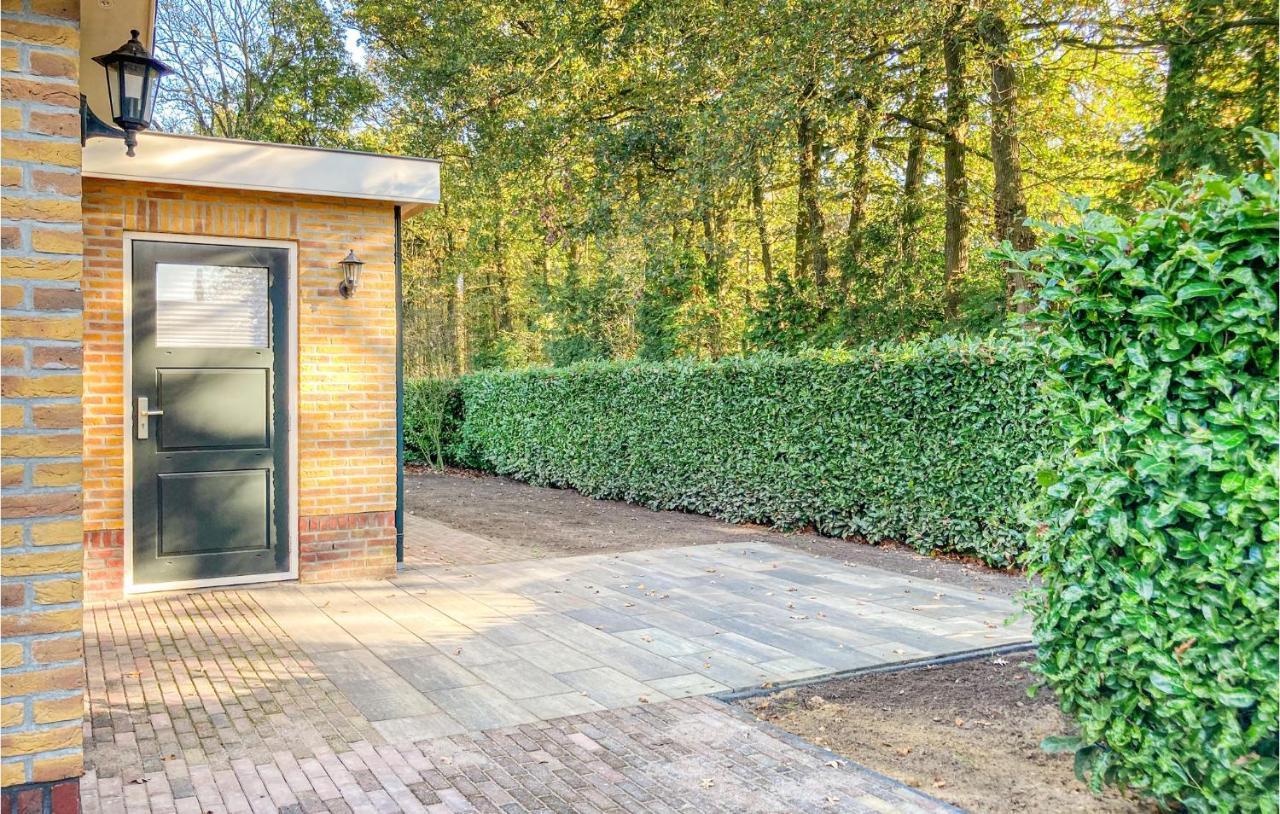 Nice Home In Putten With Kitchen Exterior foto